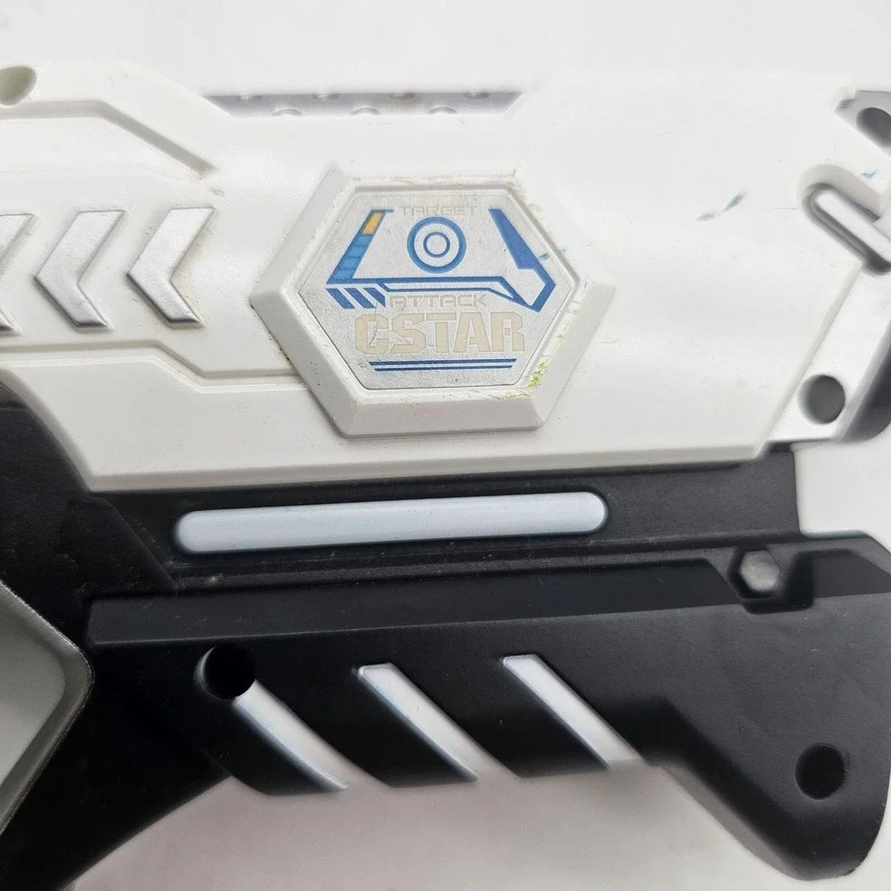 Target Attack CStar Electronic Space Laser Gun Toy White Black Light Up WORKS